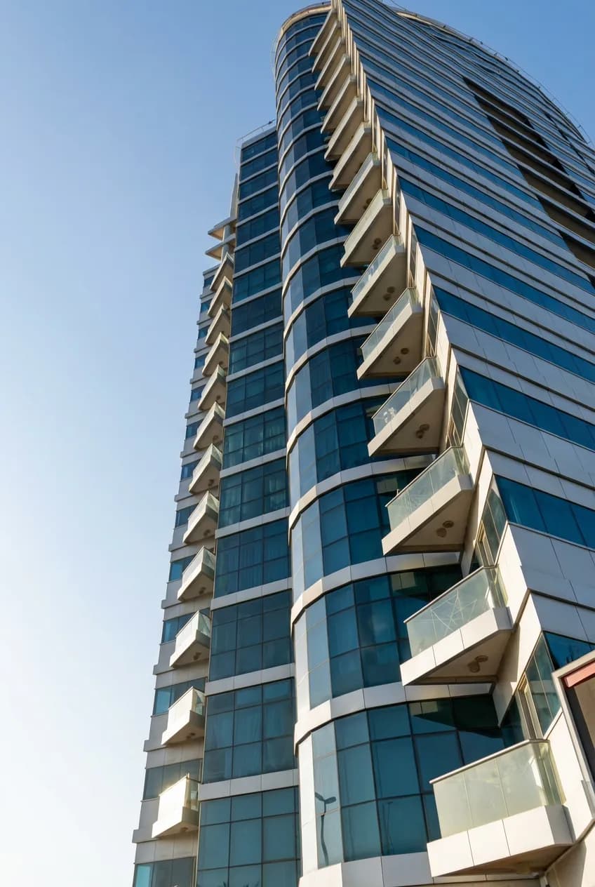 Amaris Tower